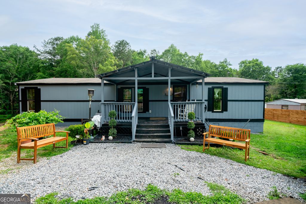 125 Honey Bear Drive, Griffin, GA 30223