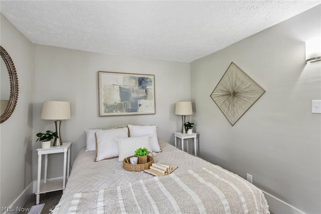133 E North Street, Wadsworth, OH 44281