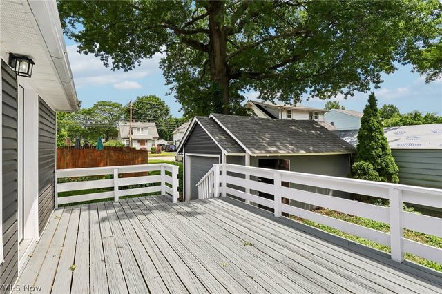 133 E North Street, Wadsworth, OH 44281