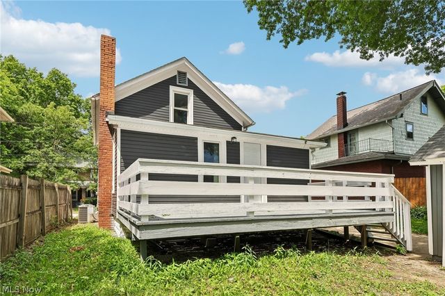 133 E North Street, Wadsworth, OH 44281