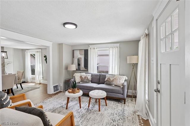 133 E North Street, Wadsworth, OH 44281
