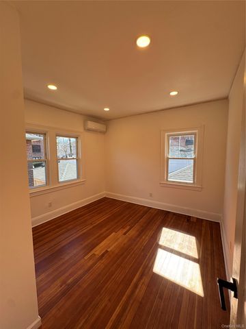 578 E 3rd Street, Mount Vernon, NY 10553