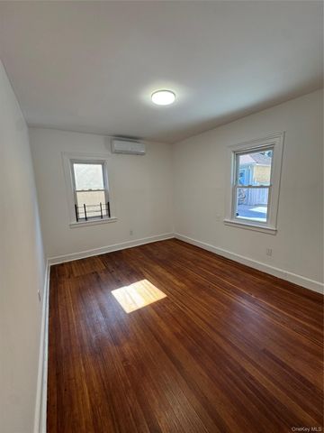 578 E 3rd Street, Mount Vernon, NY 10553