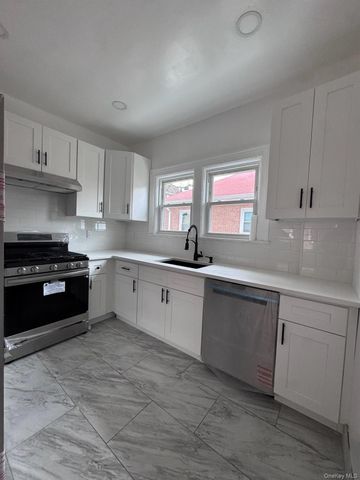 578 E 3rd Street, Mount Vernon, NY 10553