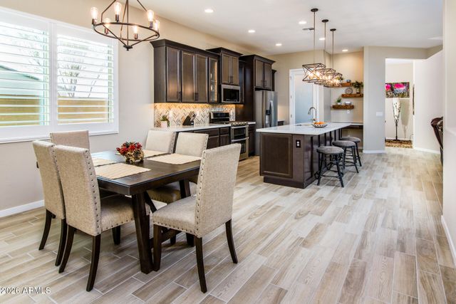 42029 W ROSEWOOD Lane, Maricopa, AZ 85138