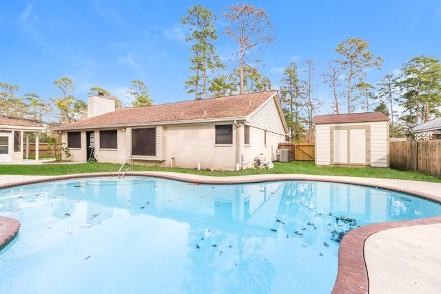 2127 Round Wind Trail, Crosby, TX 77532