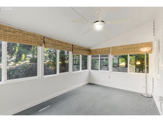 1824 Ne 52ND Ave, Portland, OR 97213