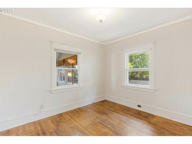 1824 Ne 52ND Ave, Portland, OR 97213