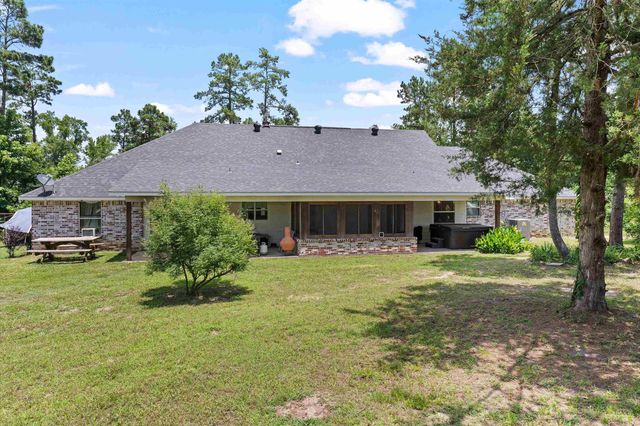 3077 W CR 436, Laneville, TX 75667