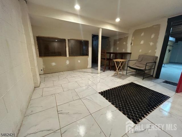 125 Rock Lane, Middlesex, NJ 08846