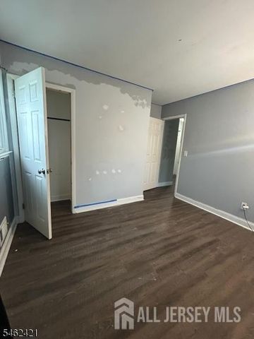 125 Rock Lane, Middlesex, NJ 08846