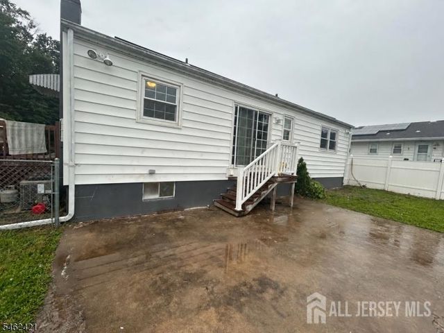 125 Rock Lane, Middlesex, NJ 08846