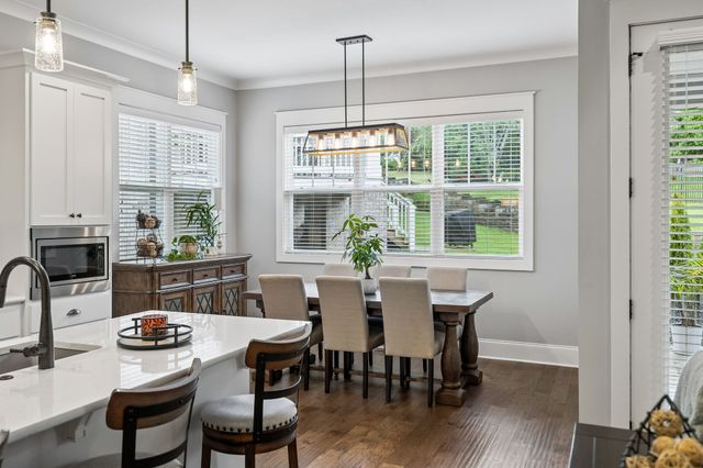 242 Rich Cir, Franklin, TN 37064