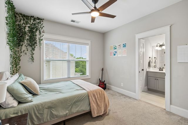 242 Rich Cir, Franklin, TN 37064