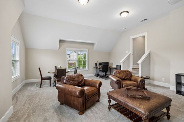 242 Rich Cir, Franklin, TN 37064