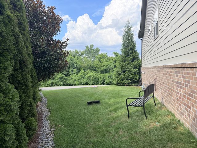 242 Rich Cir, Franklin, TN 37064