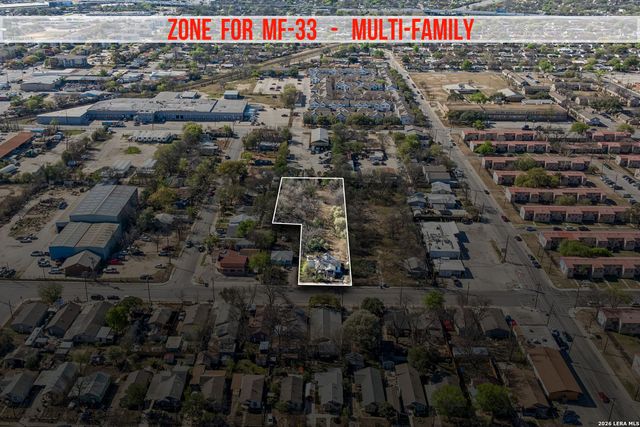 1230 SALTILLO ST, San Antonio, TX 78207