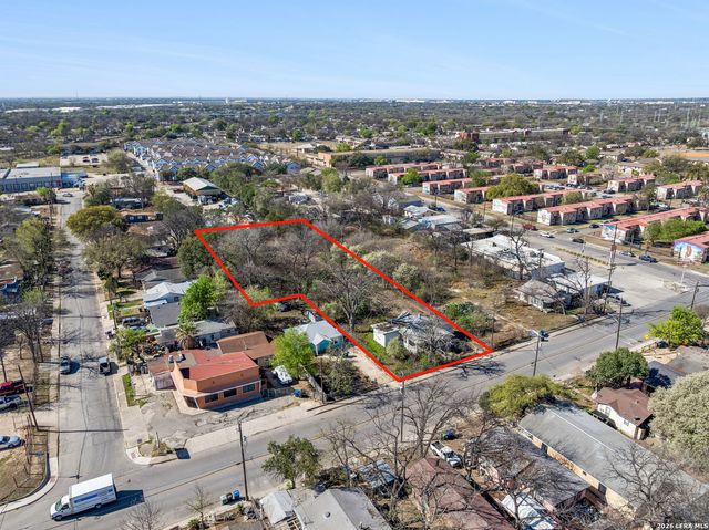 1230 SALTILLO ST, San Antonio, TX 78207