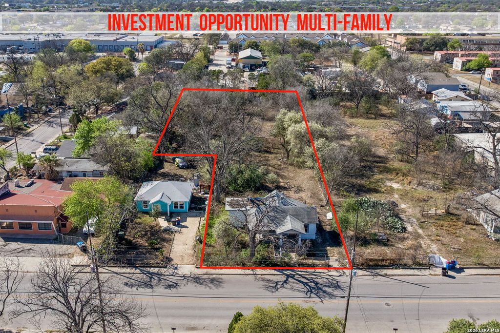 1230 SALTILLO ST, San Antonio, TX 78207