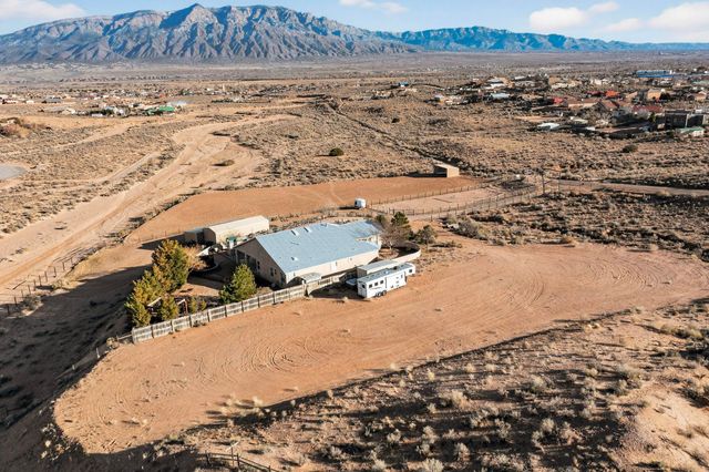 5719 Sarasota Road NE, Rio Rancho, NM 87144