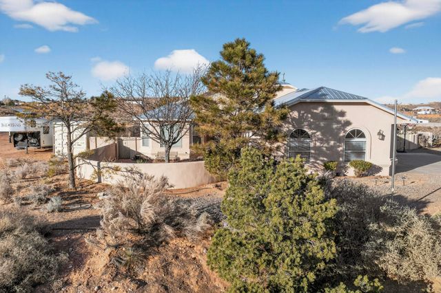 5719 Sarasota Road NE, Rio Rancho, NM 87144