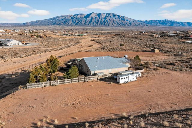 5719 Sarasota Road NE, Rio Rancho, NM 87144