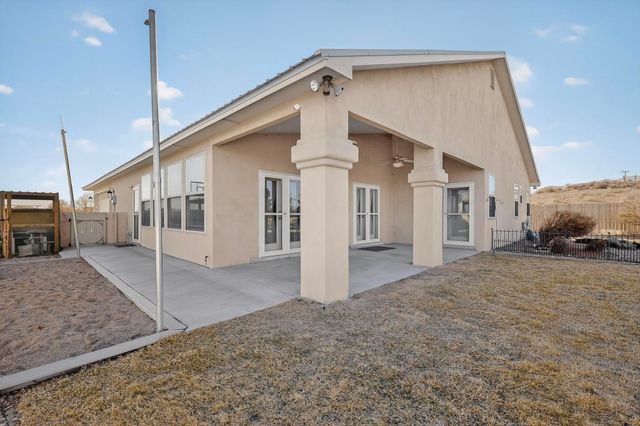 5719 Sarasota Road NE, Rio Rancho, NM 87144