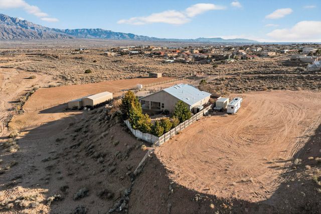 5719 Sarasota Road NE, Rio Rancho, NM 87144