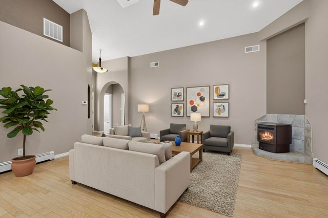 5719 Sarasota Road NE, Rio Rancho, NM 87144