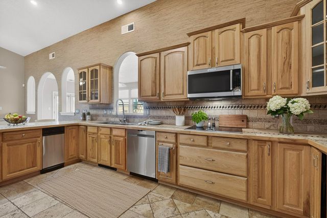 5719 Sarasota Road NE, Rio Rancho, NM 87144