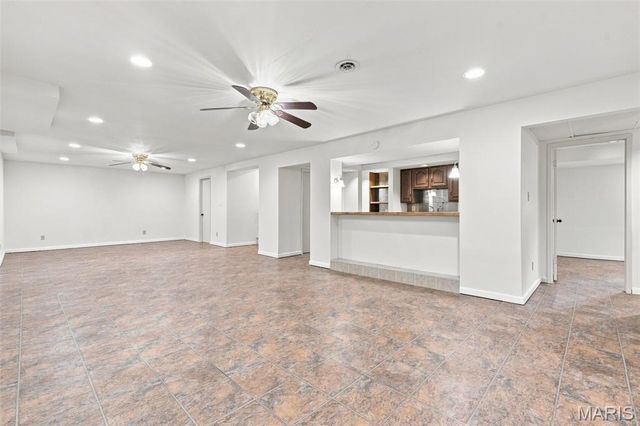 2830 Flintwood Drive, St Louis, MO 63129