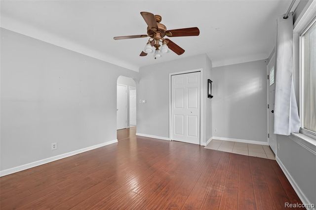 1797 Manse Road, Waterford, MI 48328