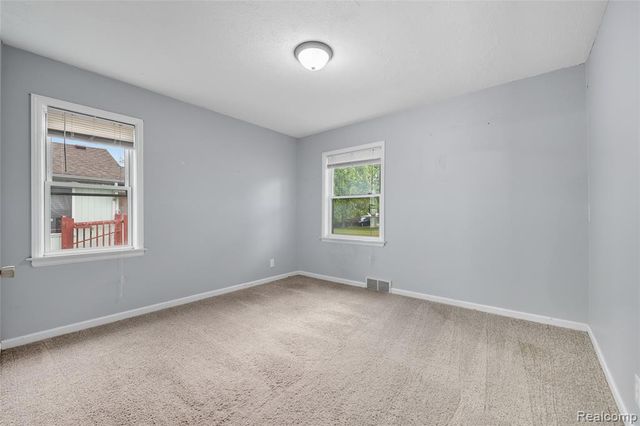 1797 Manse Road, Waterford, MI 48328