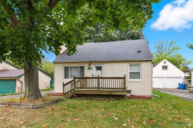 1797 Manse Road, Waterford, MI 48328