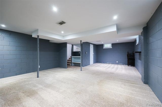 1797 Manse Road, Waterford, MI 48328