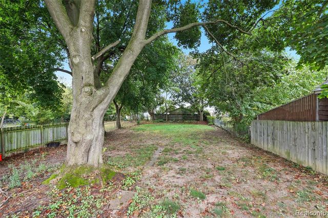 1797 Manse Road, Waterford, MI 48328