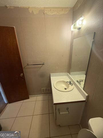 4701 Flat Shoals Road 54A, Union City, GA 30291
