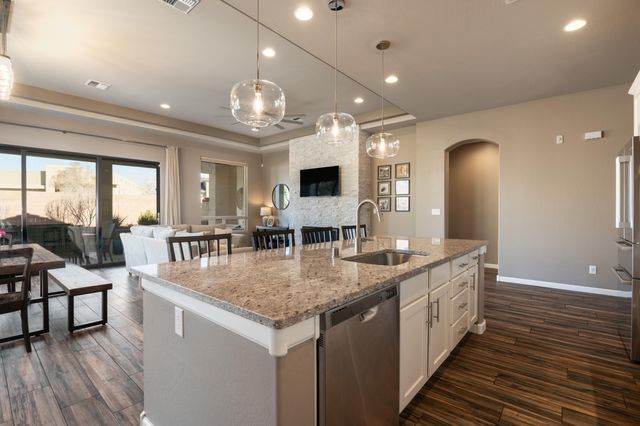 7423 Molas Road NW, Albuquerque, NM 87114