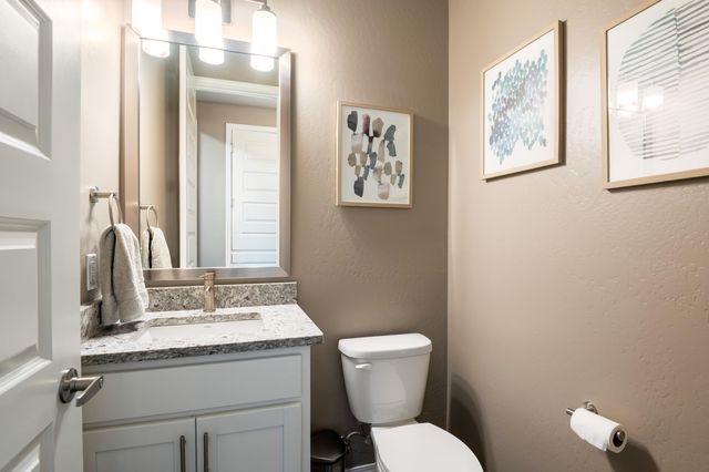 7423 Molas Road NW, Albuquerque, NM 87114