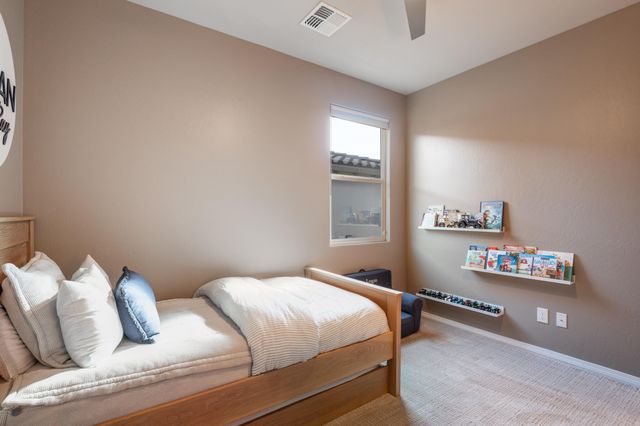 7423 Molas Road NW, Albuquerque, NM 87114