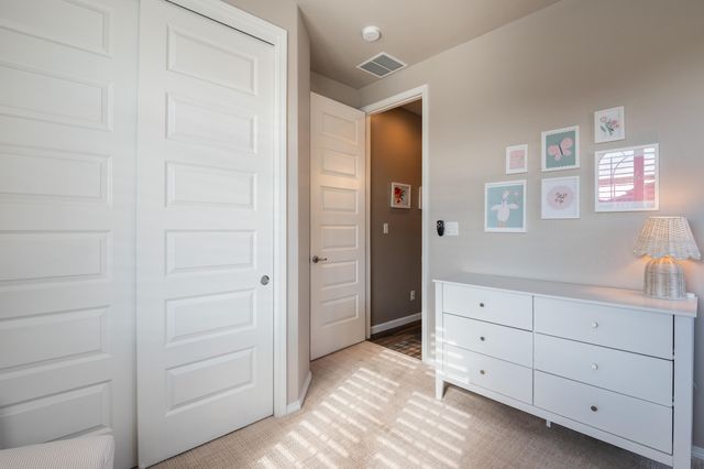 7423 Molas Road NW, Albuquerque, NM 87114