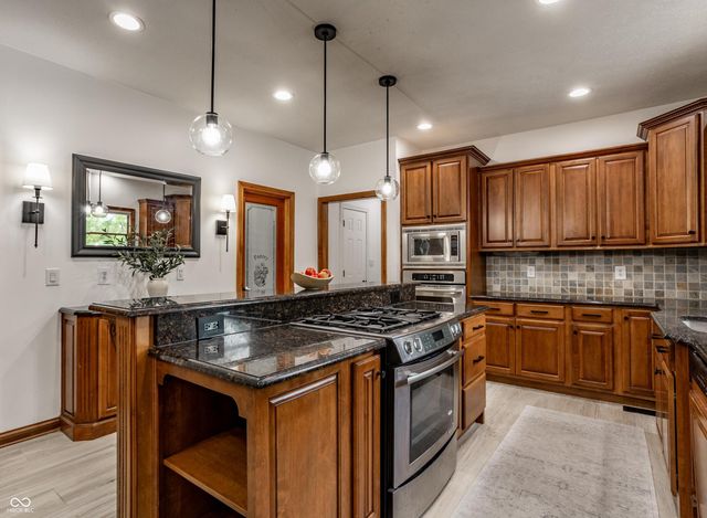 1546 E Osprey Drive, Greenfield, IN 46140