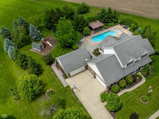 1546 E Osprey Drive, Greenfield, IN 46140