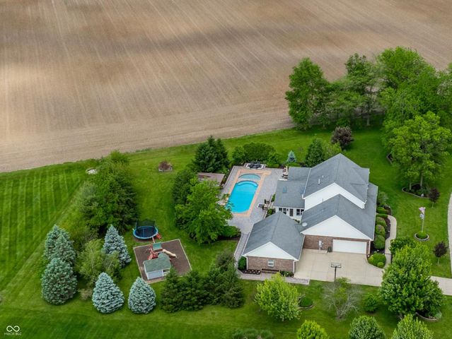 1546 E Osprey Drive, Greenfield, IN 46140