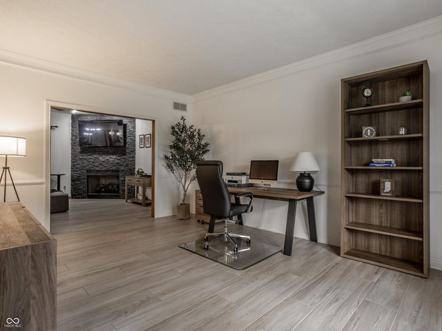 1546 E Osprey Drive, Greenfield, IN 46140