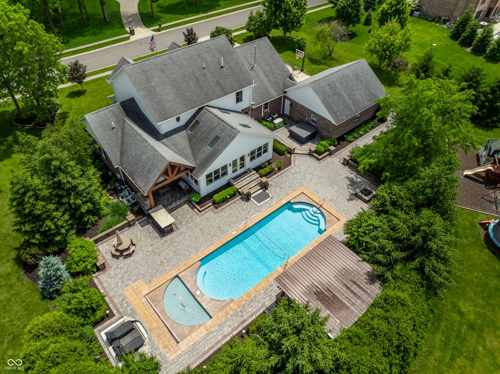 1546 E Osprey Drive, Greenfield, IN 46140