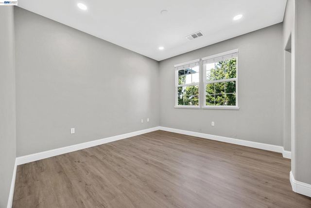259 Birch Creek Dr, Pleasanton, CA 94566