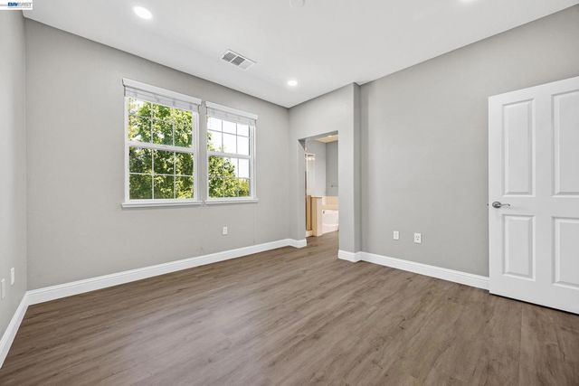 259 Birch Creek Dr, Pleasanton, CA 94566