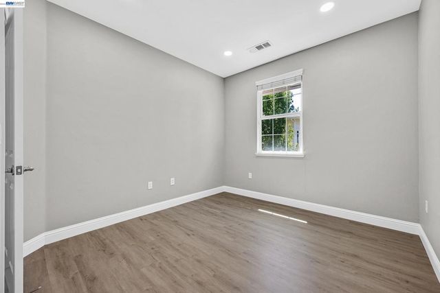 259 Birch Creek Dr, Pleasanton, CA 94566