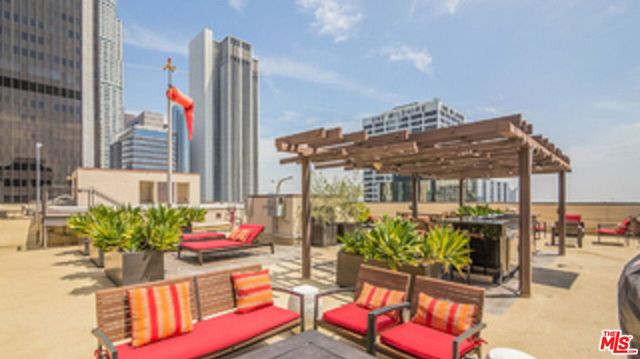 655 S Hope Street 1605, Los Angeles, CA 90017